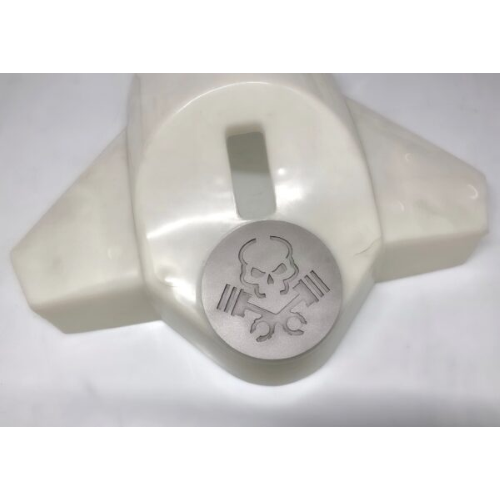 TAPPO COPRI FORO CONTACHILOMETRI PER MANUBRIO VESPA PK REALIZZATO IN ACCIAIO INOX, CON INCLUSA STAFFA DI MONTAGGIO. COMPATIBILE CON MANUBRIO PK – PK S