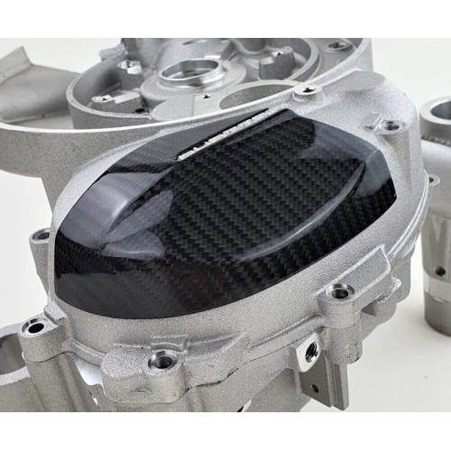Protezione in fibra di carbonio TOMAS COMPOSITI carter motore Vespa 50, 90, 125